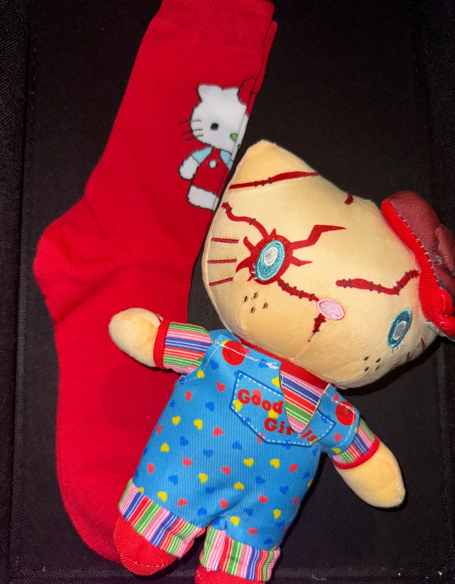 CHucky/Hello Kitty Plush Set